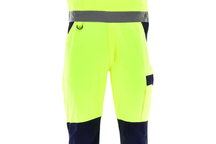 Odzież do pracy w praktyce – czym wyróżnia się sara workwear